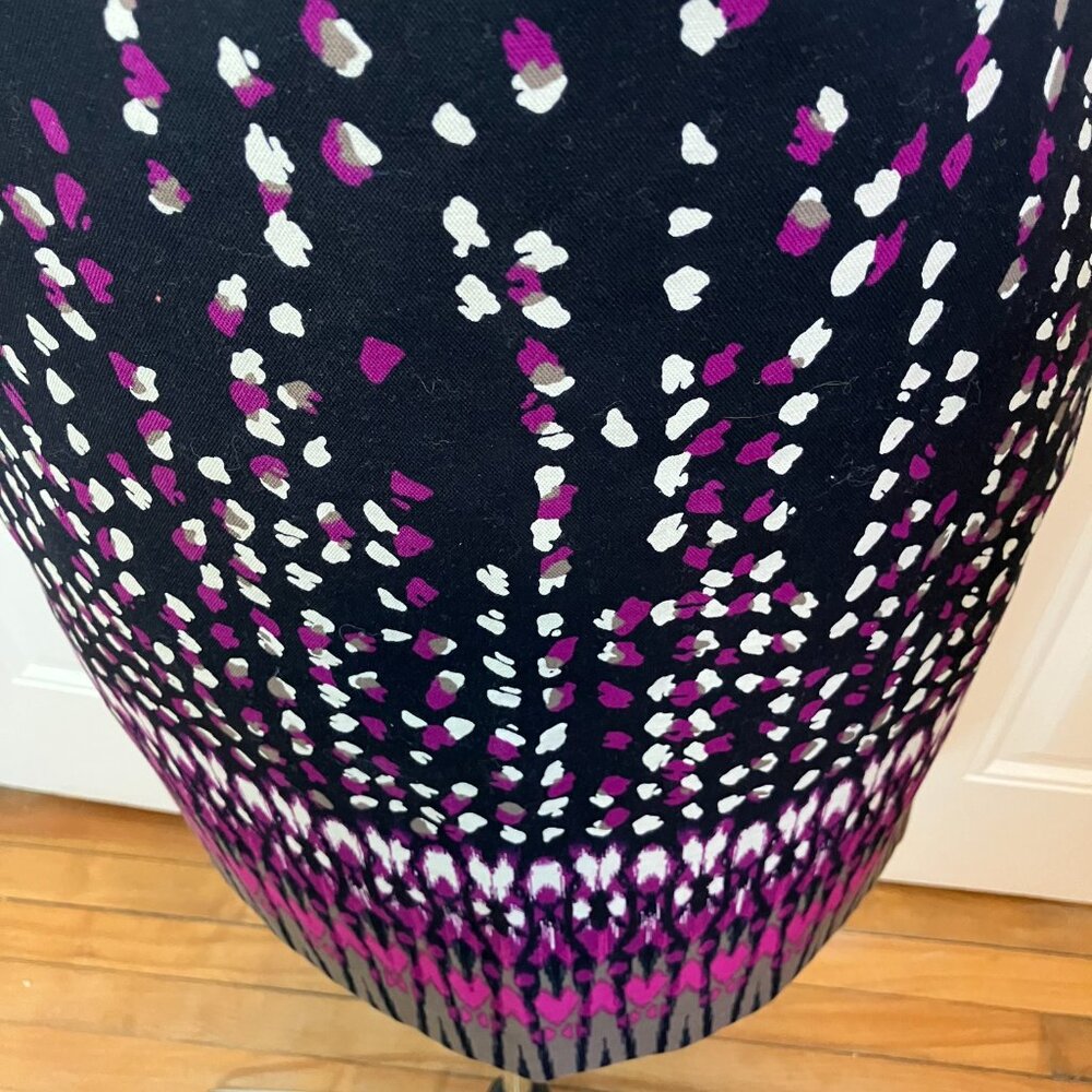 Ann Taylor Purple Print Cotton Spandex Skirt Size 8 - Picture 5 of 5